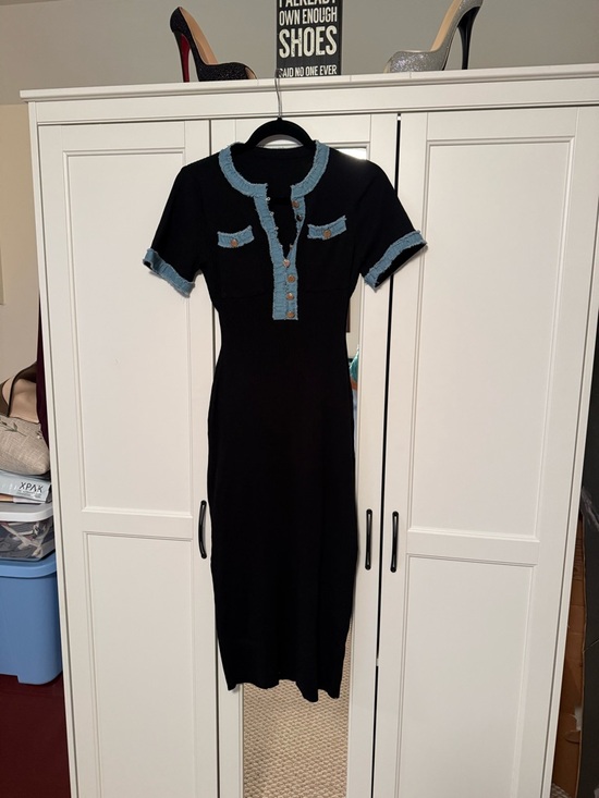 Dresses & Skirts - Black Knit Midi Dress with Blue Trim